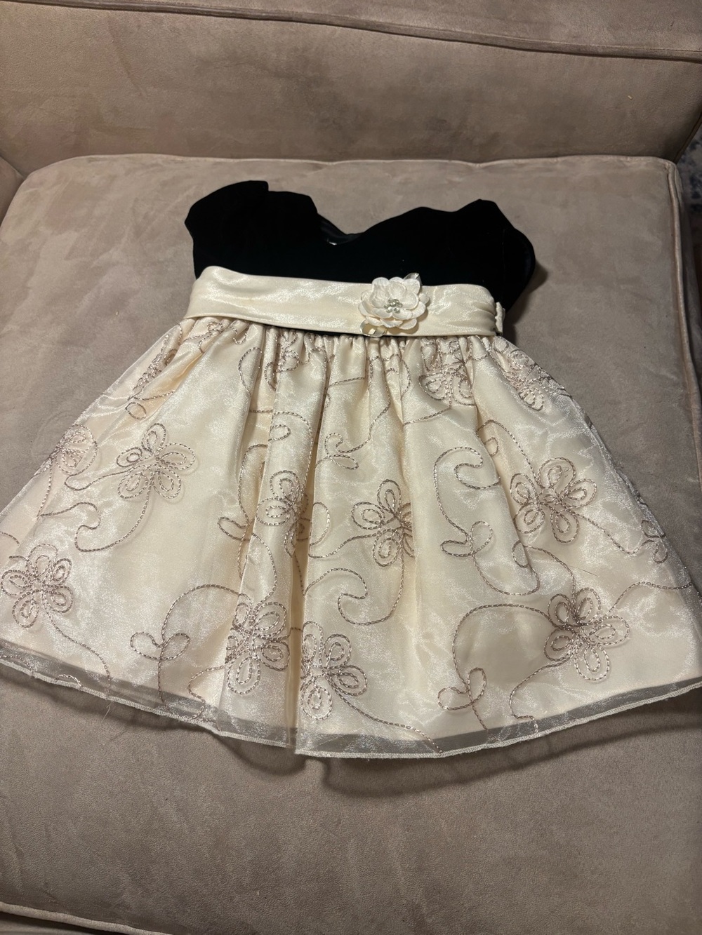 Cinderella Black and Cream Floral Satin Sash Party Dress